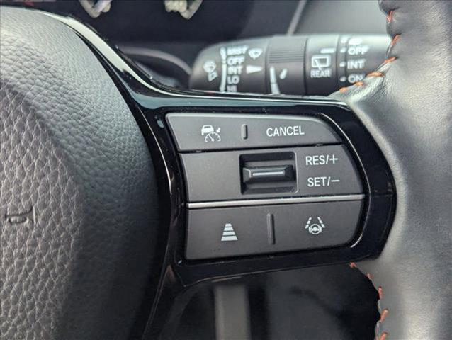 Photo of 2024 Urban Gray Pearl Honda HR-V