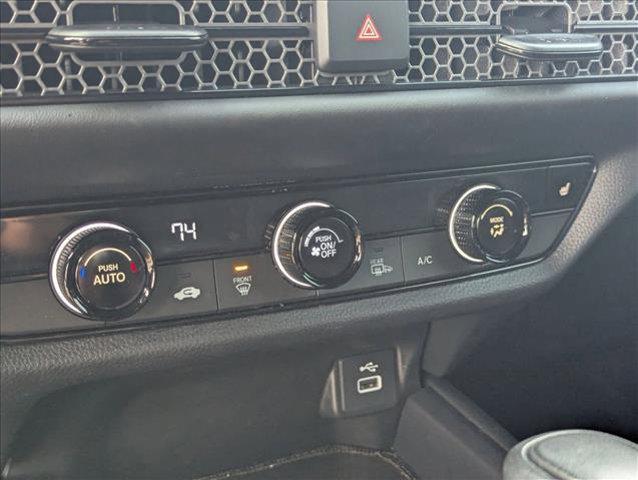 Photo of 2024 Urban Gray Pearl Honda HR-V