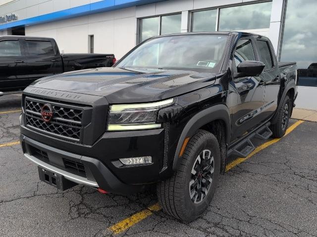 Photo of 2022 Black Nissan Frontier