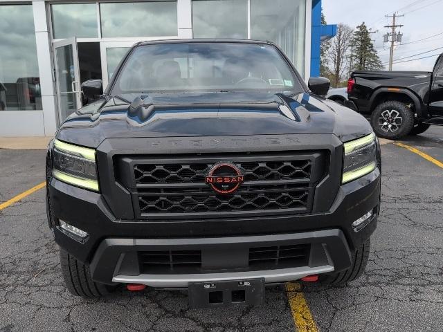 Photo of 2022 Black Nissan Frontier