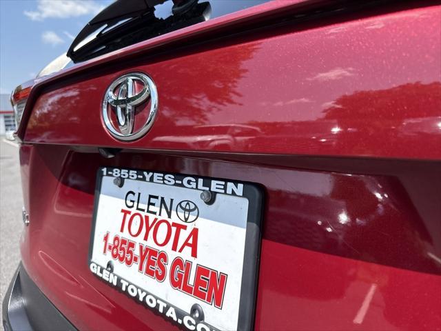 Photo of 2023 Ruby Flare Pearl Toyota RAV4