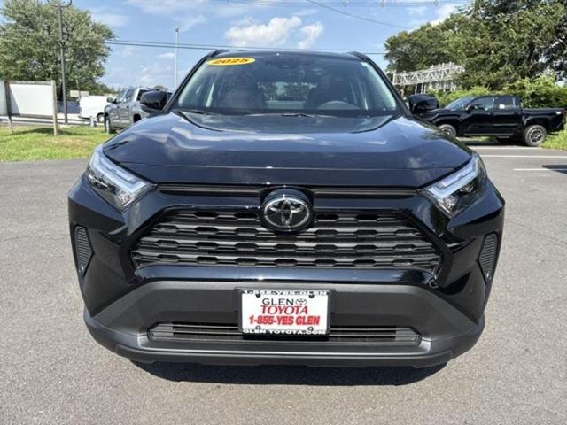 Photo of 2025 Midnight Black Metallic Toyota RAV4
