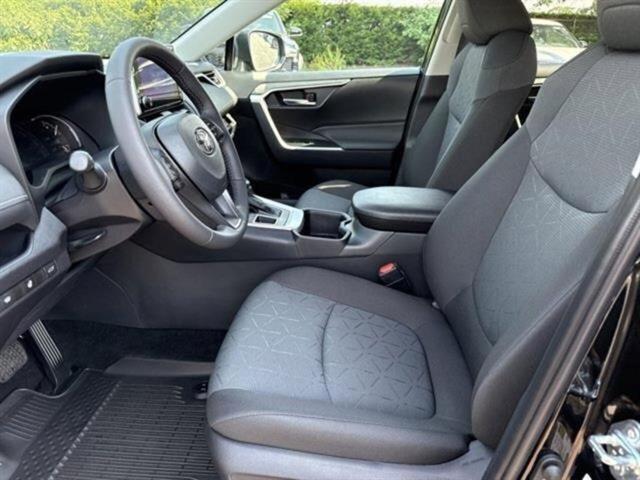 Photo of 2025 Midnight Black Metallic Toyota RAV4