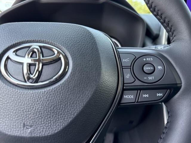 Photo of 2025 Midnight Black Metallic Toyota RAV4