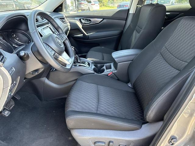 Photo of 2019 Gun Metallic Nissan Rogue