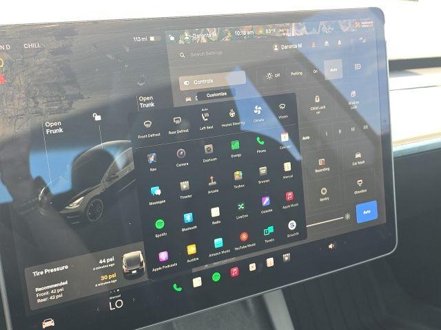 Photo of 2021 Black Tesla Model 3