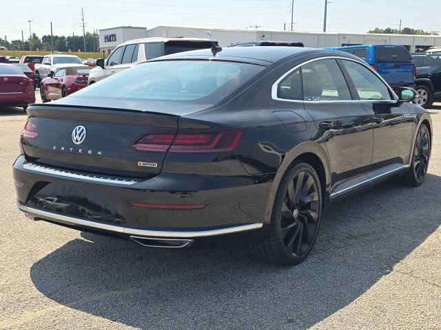 Photo of 2019 Deep Black Pearl Effect Volkswagen Arteon