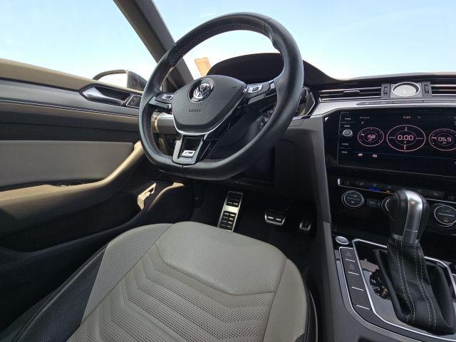 Photo of 2019 Deep Black Pearl Effect Volkswagen Arteon