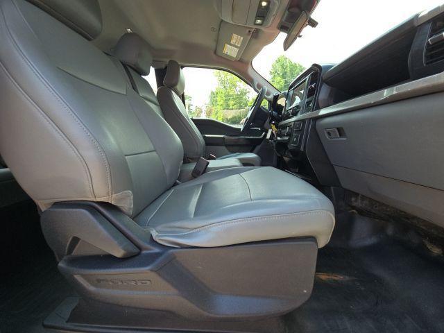 Photo of 2022 Oxford White Ford F-150