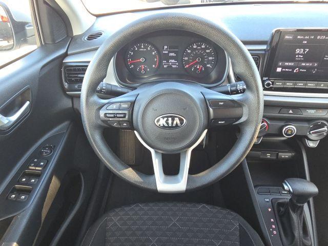 Photo of 2021 Silky Silver Kia Rio