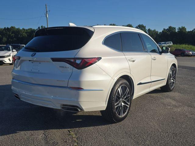 Photo of 2025 White Acura MDX