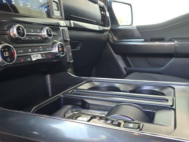Photo of 2021 Oxford White Ford F-150