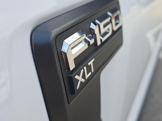 Photo of 2021 Oxford White Ford F-150