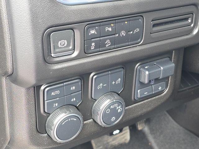 Photo of 2021 Black Chevrolet Tahoe
