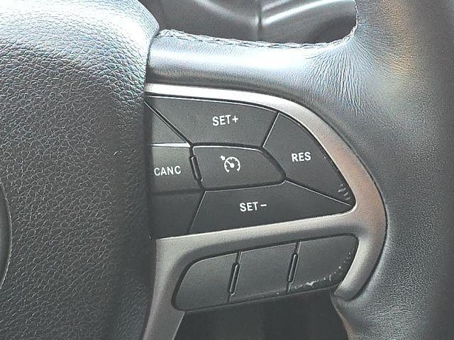 Photo of 2019 Diamond Black Jeep Grand Cherokee