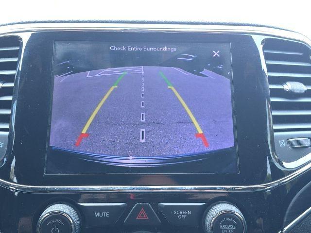 Photo of 2019 Diamond Black Jeep Grand Cherokee