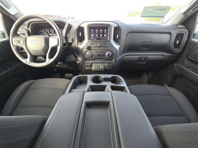Photo of 2024 Black Chevrolet Silverado 2500