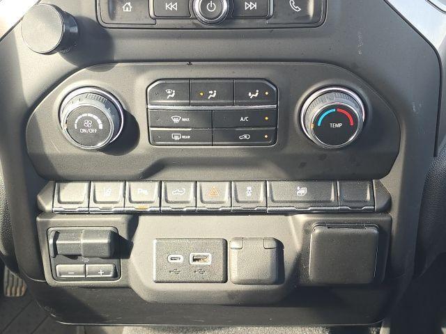 Photo of 2024 Black Chevrolet Silverado 2500
