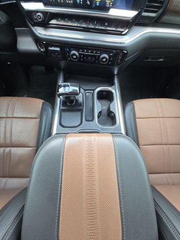 Photo of 2023 Black Chevrolet Silverado 1500
