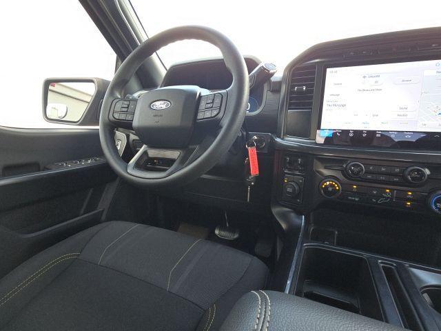 Photo of 2024 Gray Metallic Ford F-150
