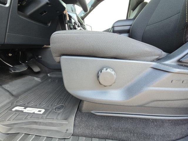 Photo of 2024 Gray Metallic Ford F-150