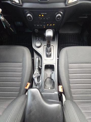Photo of 2021 Red Ford Ranger