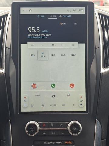 Photo of 2023 Red Metallic Ford Edge