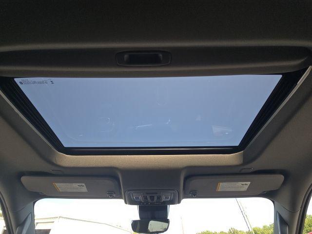 Photo of 2025 Onyx Black GMC Sierra 2500
