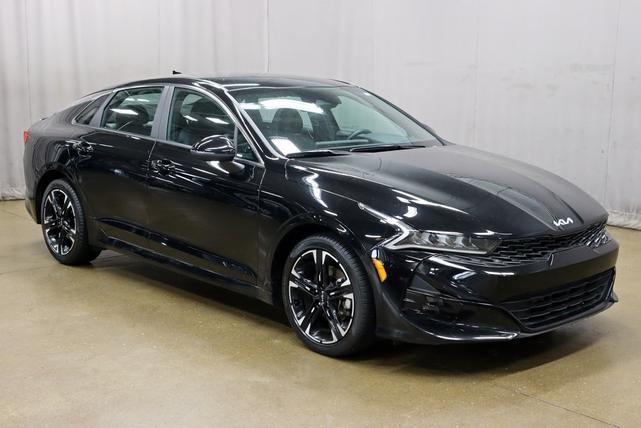 Photo of 2023 Ebony Black Kia K5