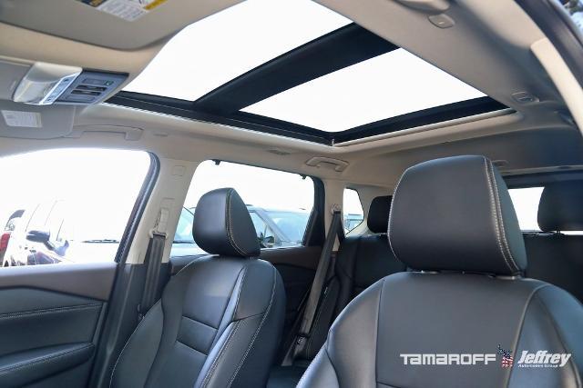 Photo of 2023 Black Nissan Rogue