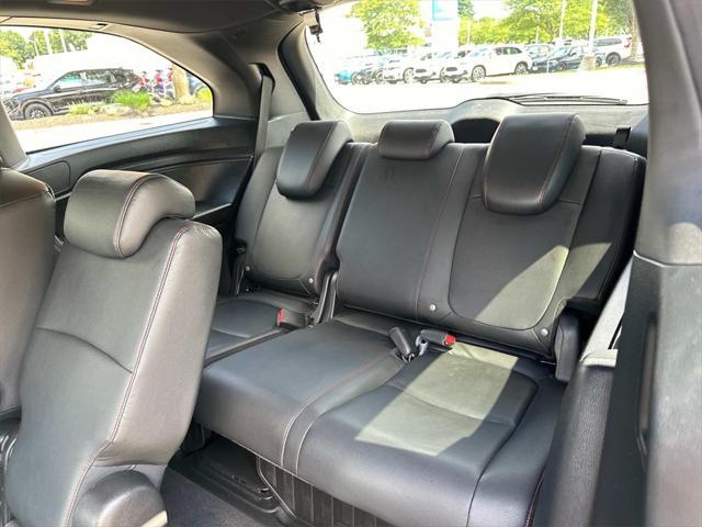Photo of 2023 Sonic Gray Pearl Honda Odyssey