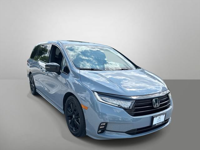 Photo of 2023 Sonic Gray Pearl Honda Odyssey