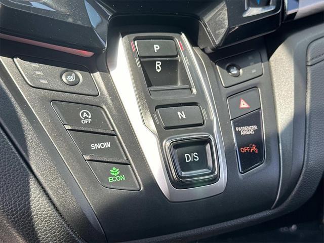 Photo of 2023 Sonic Gray Pearl Honda Odyssey