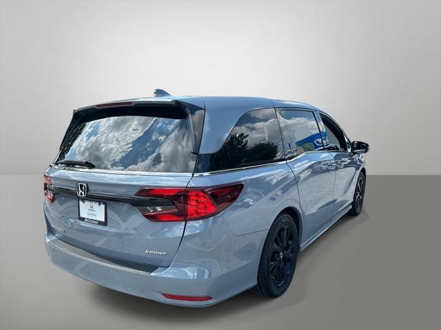 Photo of 2023 Sonic Gray Pearl Honda Odyssey