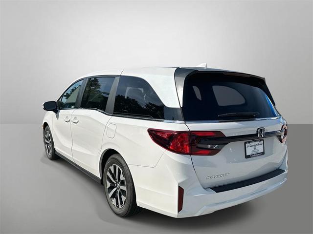 Photo of 2026 Platinum White Pearl Honda Odyssey