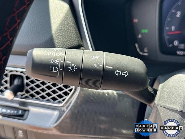 Photo of 2023 Platinum White Pearl Acura Integra