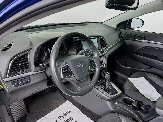 Photo of 2017 Lakeside Blue Hyundai ELANTRA
