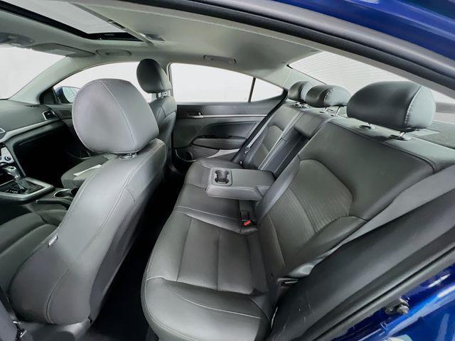 Photo of 2017 Lakeside Blue Hyundai ELANTRA