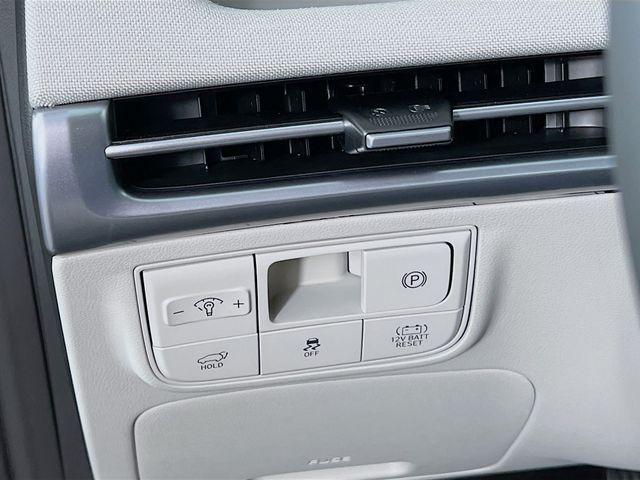 Photo of 2025 Deep Sea Hyundai TUCSON Hybrid