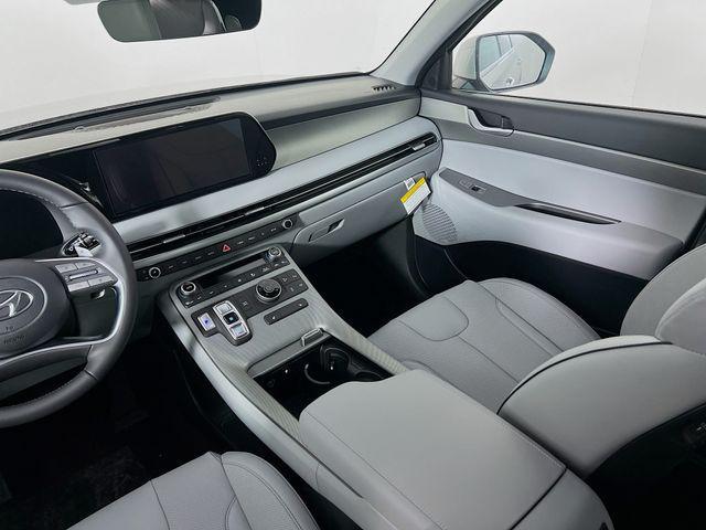 Photo of 2025 Typhoon Silver Hyundai PALISADE