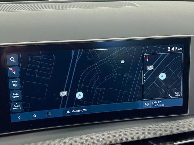 Photo of 2025 Atlas White Hyundai SANTA CRUZ
