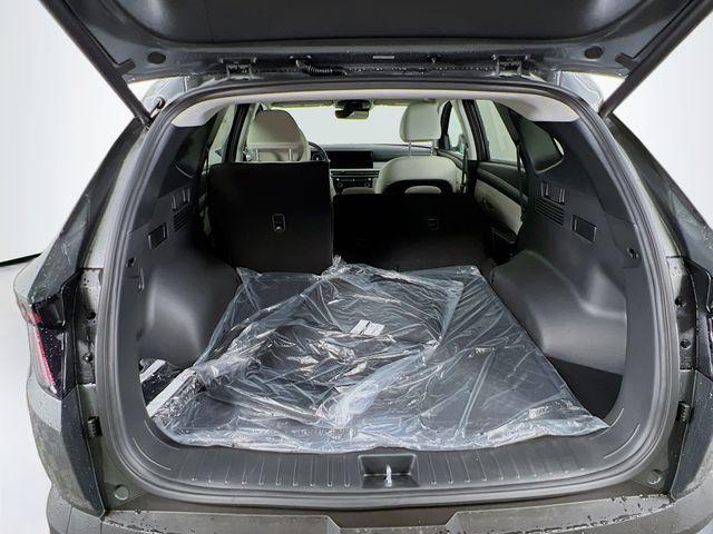 Photo of 2025 Amazon Gray Hyundai TUCSON Hybrid