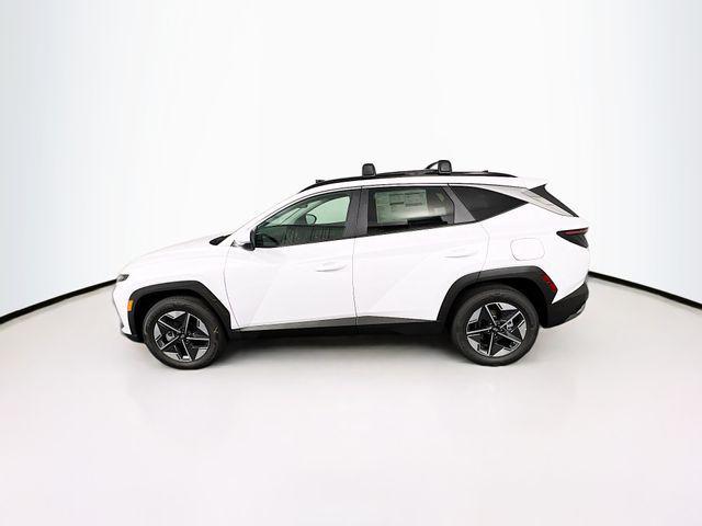 Photo of 2025 Creamy White Pearl Hyundai TUCSON Hybrid