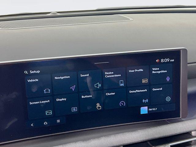 Photo of 2025 Creamy White Pearl Hyundai TUCSON Hybrid