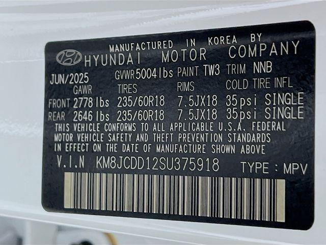Photo of 2025 Creamy White Pearl Hyundai TUCSON Hybrid