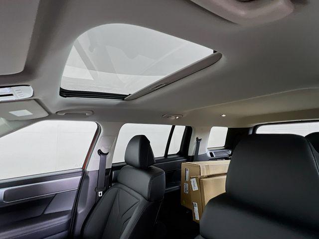 Photo of 2025 Terracotta Orange Hyundai SANTA FE