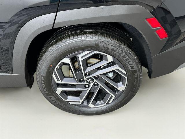 Photo of 2025 Ash Black Hyundai TUCSON Hybrid