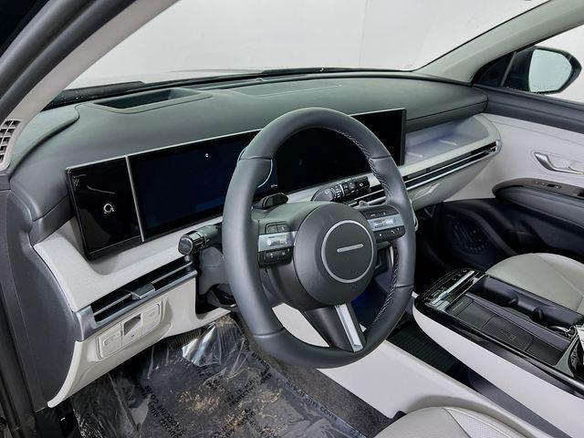 Photo of 2025 Ash Black Hyundai TUCSON Hybrid