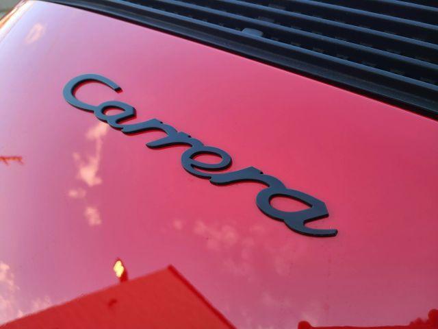 Photo of 1986 Red Porsche 911