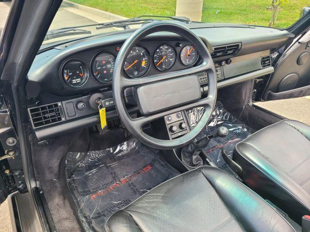 Photo of 1988 Black Porsche 911